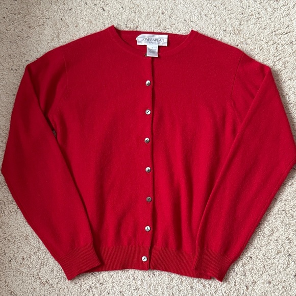 Jones Wear Vibrant Red Cashmere Cardigan. Size S. - Picture 1 of 3